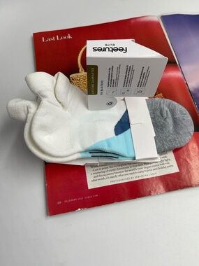 Feetures Elite Light Cushion No Show Tab